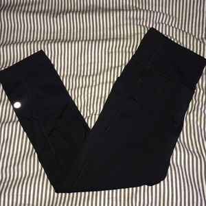 Lululemon luxtreme crop leggings!